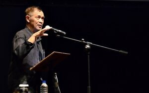 Perang Dingin dalam Novel Goenawan Mohamad: Analisis Konteks Politik dan Sosial