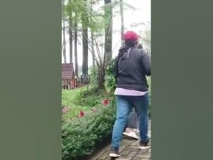 Dibalik Tawa Viral: Mengupas Fenomena Video Prank Lucu yang Menghibur Sekaligus Kontroversial